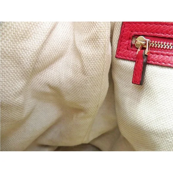 Gucci Vibrant Red Shoulder Bag - Picture 11 of 15